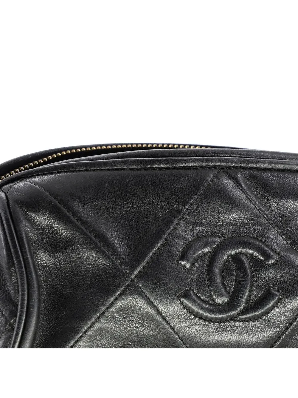 Chanel Vintage Diamond Cc Barrel Bag #255162C22B